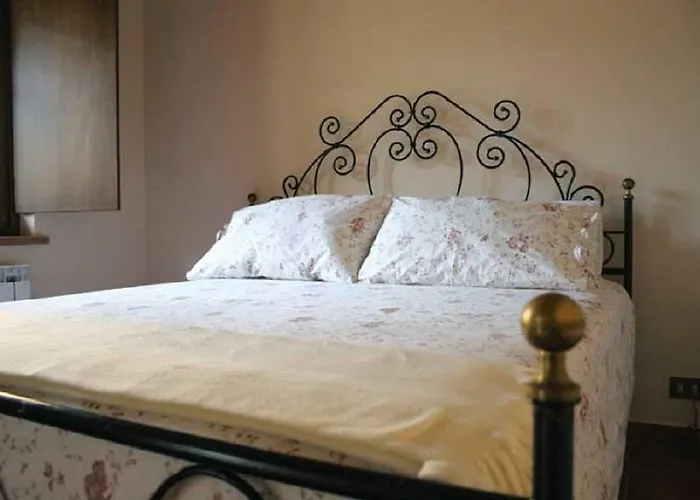 Alojamento de Turismo Rural Cascina Formighezzo *