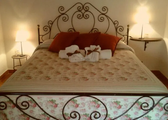 Alojamento de Turismo Rural Cascina Formighezzo *